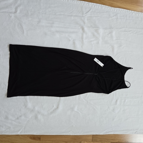 NWT Alice + Olivia Delora Black dress, size 8 (medium) - Picture 7 of 10